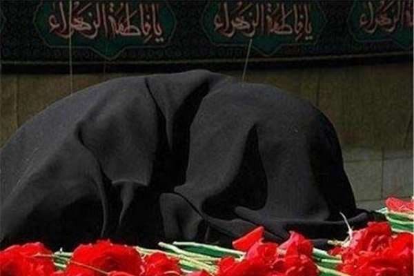 خواهران و برادران با حجاب و غیرت خود اجازه ندهند خون شهیدان پایمال شود