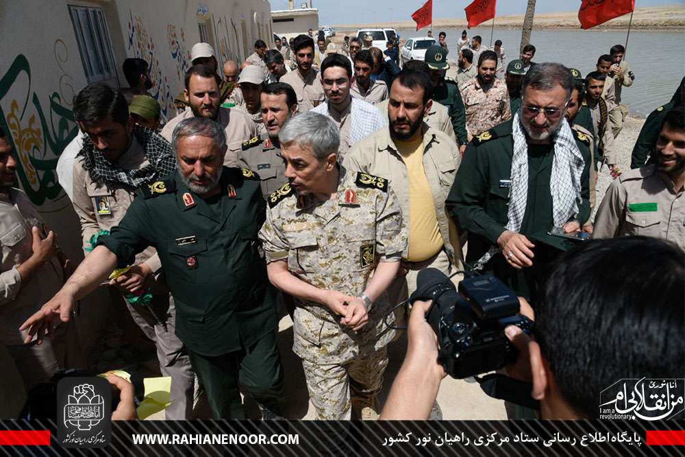 بازدید سرلشکر محمد باقری رئیس ستاد کل نیروهای مسلح از یادمان های دفاع مقدس