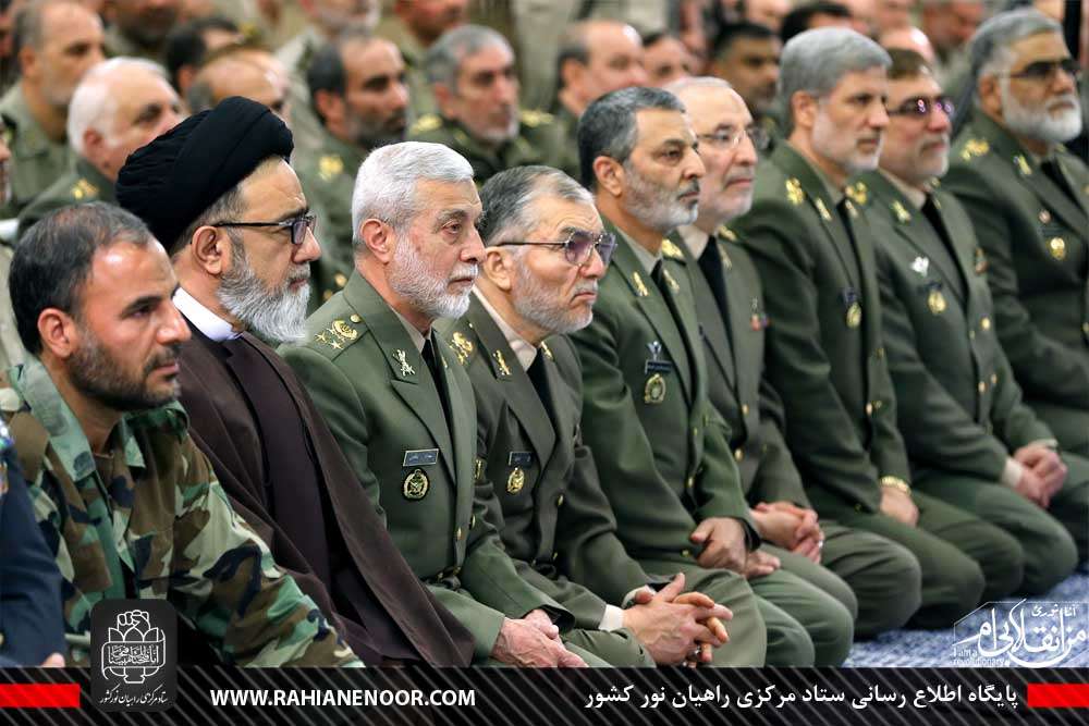 دیدار فرماندهان و کارکنان ارتش با رهبر معظم انقلاب اسلامی (قسمت اول)