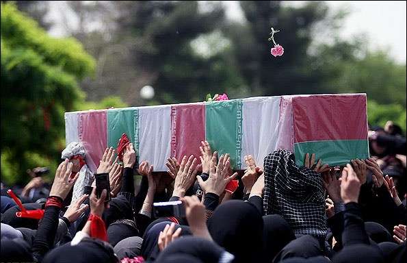 پیکر 34 شهید دفاع‌ مقدس روز عرفه در کرمانشاه تشییع می‌شوند